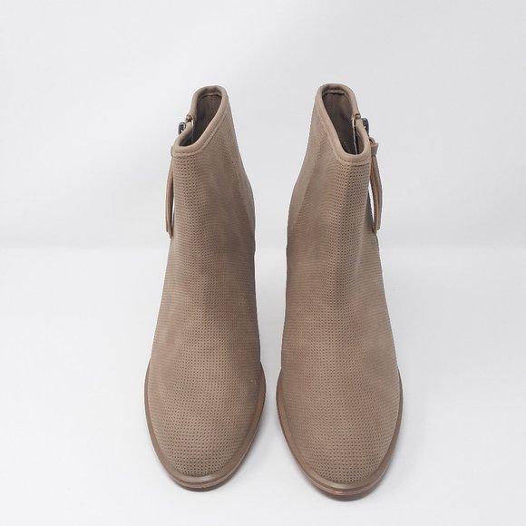 TREASURE & BOND Booties Taupe Faux Suede - Picture 3 of 12